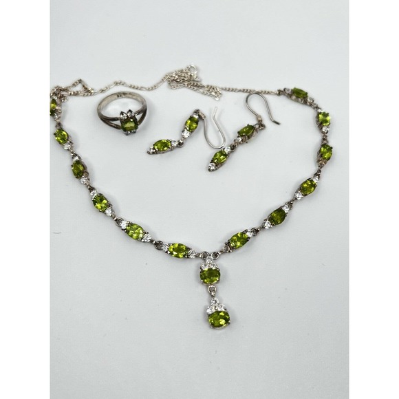 Natural Peridot Gemstone 925 sterling silver Handmade necklace Set Earning Ring - Picture 9 of 10